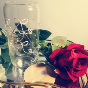 Sweetheart Glass Can